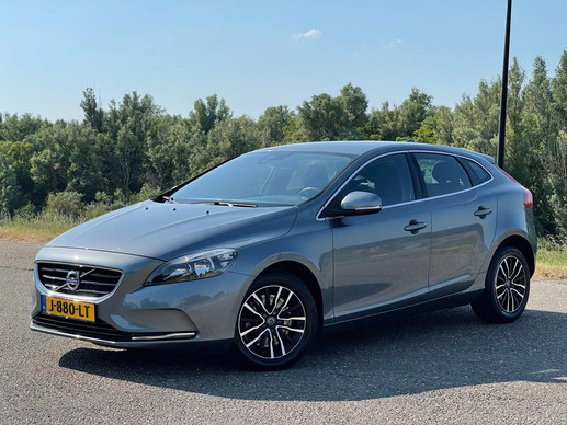 Volvo V40 - Afbeelding 1 van 24