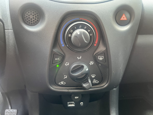 Toyota Aygo - Afbeelding 16 van 20