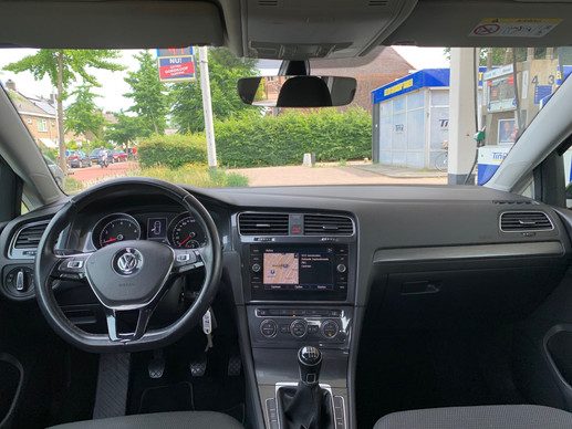 Volkswagen Golf - Afbeelding 13 van 19