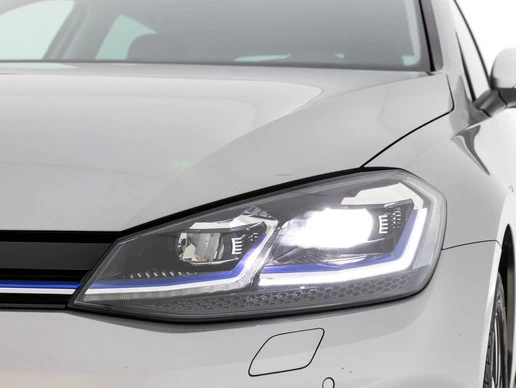 Volkswagen e-Golf - Afbeelding 27 van 30