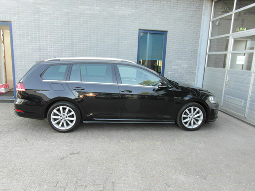 Volkswagen Golf - Afbeelding 3 van 28