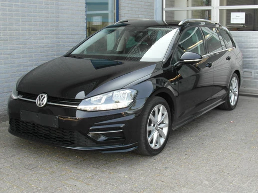 Volkswagen Golf - Afbeelding 1 van 28