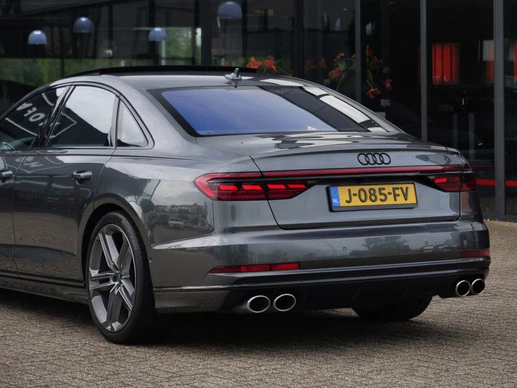 Audi S8 - Afbeelding 18 van 30