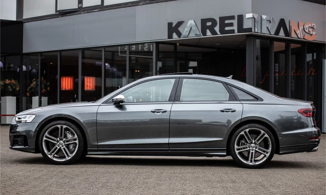 Audi S8 - Afbeelding 21 van 30