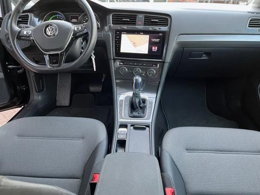 Volkswagen e-Golf - Afbeelding 14 van 15