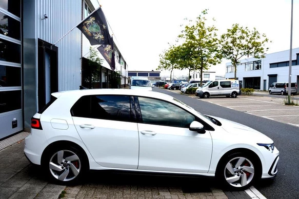 Volkswagen Golf - Afbeelding 19 van 30
