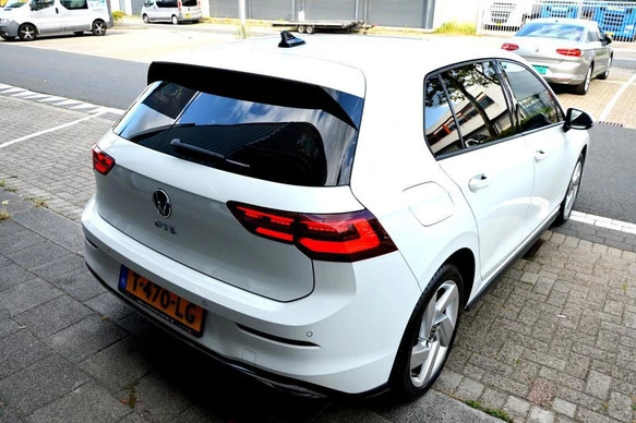 Volkswagen Golf - Afbeelding 24 van 30