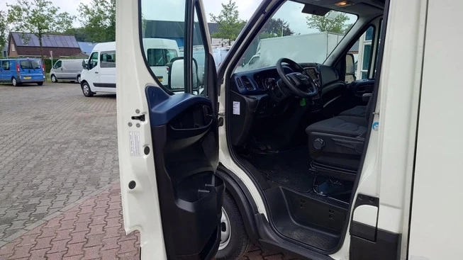 Iveco Daily - Afbeelding 8 van 17
