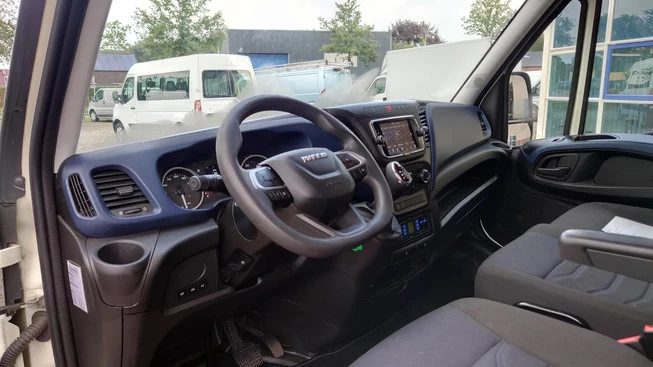 Iveco Daily - Afbeelding 10 van 17