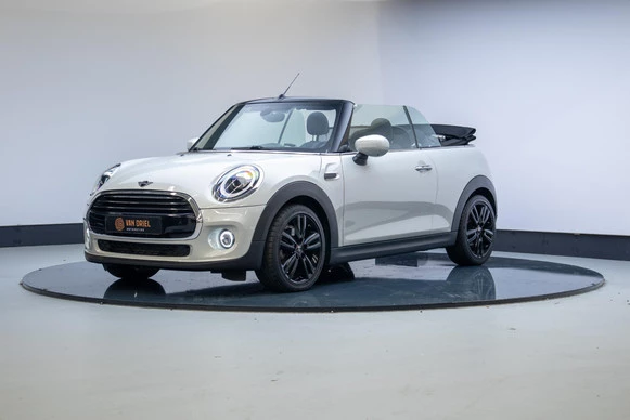 MINI Cooper Cabrio - Afbeelding 18 van 29