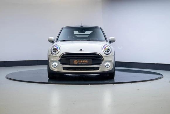 MINI Cooper Cabrio - Afbeelding 22 van 29