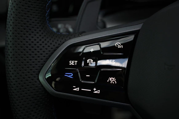 Volkswagen Golf - Afbeelding 12 van 30