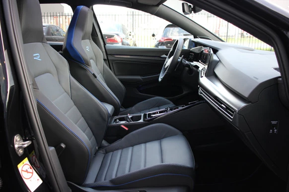 Volkswagen Golf - Afbeelding 17 van 30