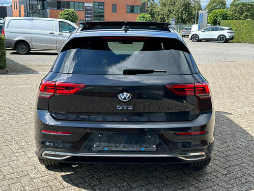 Volkswagen Golf - Afbeelding 10 van 30