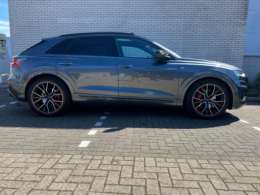 Audi Q8 - Afbeelding 30 van 30