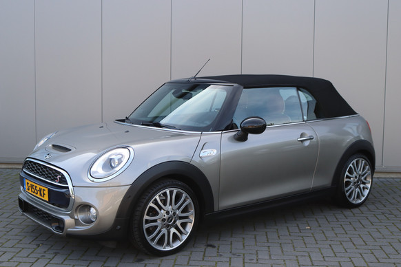 MINI Cooper S Cabrio - Afbeelding 2 van 30