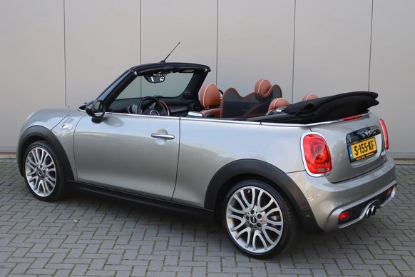 MINI Cooper S Cabrio - Afbeelding 7 van 30