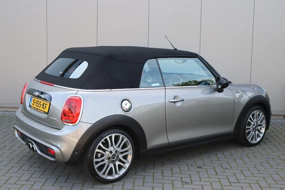 MINI Cooper S Cabrio - Afbeelding 9 van 30