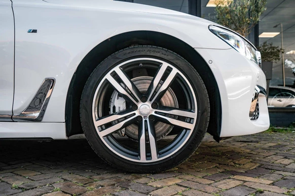 BMW 7 Serie - Afbeelding 9 van 30