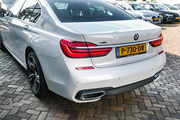 BMW 7 Serie - Afbeelding 19 van 30