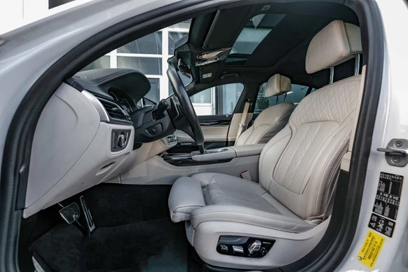 BMW 7 Serie - Afbeelding 23 van 30