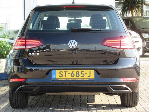 Volkswagen Golf - Afbeelding 16 van 19