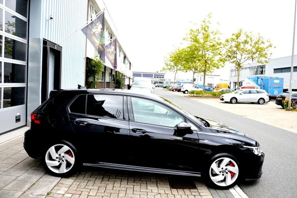 Volkswagen Golf - Afbeelding 10 van 30