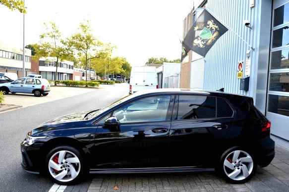 Volkswagen Golf - Afbeelding 12 van 30