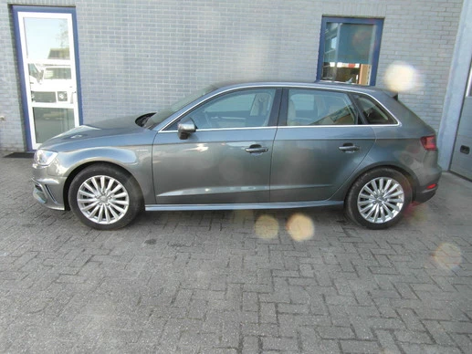 Audi A3 - Afbeelding 2 van 14