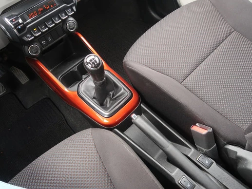 Suzuki Ignis - Afbeelding 21 van 30