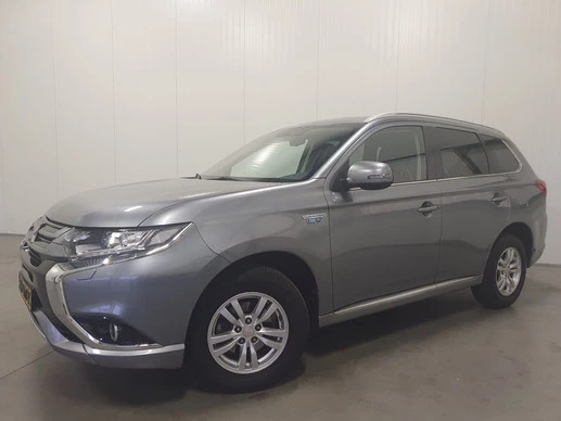 Mitsubishi Outlander - Afbeelding 1 van 30