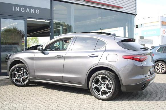 Alfa Romeo Stelvio - Afbeelding 13 van 30