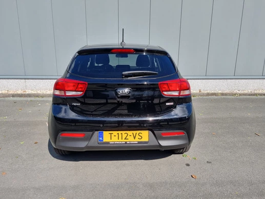 Kia Rio - Afbeelding 24 van 28