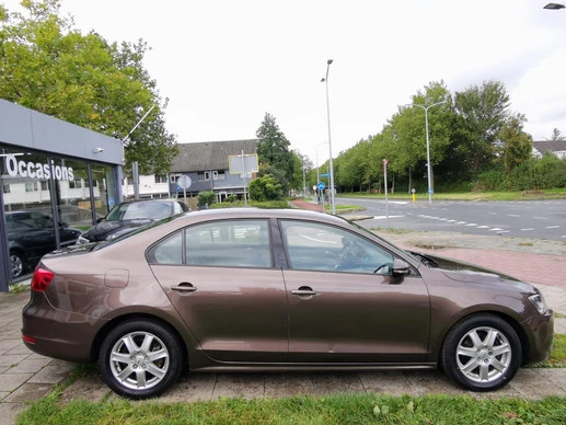 Volkswagen Jetta - Afbeelding 5 van 16