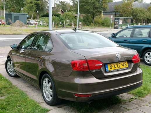 Volkswagen Jetta - Afbeelding 9 van 16