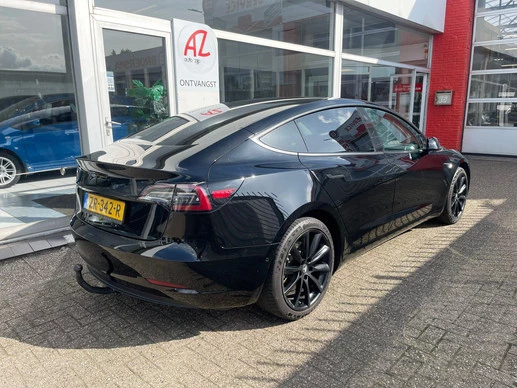 Tesla Model 3 - Afbeelding 6 van 13