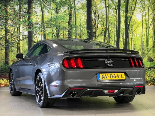 Ford Mustang - Afbeelding 7 van 30