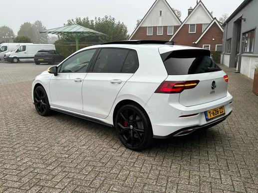 Volkswagen Golf - Afbeelding 8 van 30