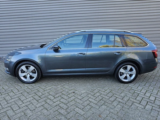 Škoda Octavia - Afbeelding 2 van 26