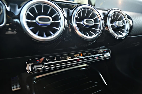 Mercedes-Benz A-Klasse - Afbeelding 27 van 30
