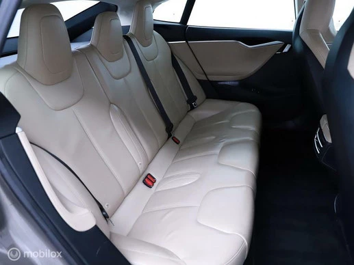 Tesla Model S - Afbeelding 14 van 30