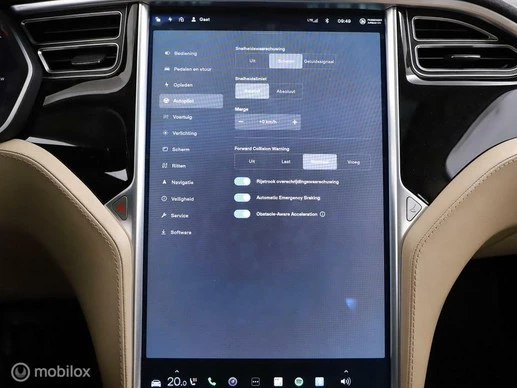 Tesla Model S - Afbeelding 25 van 30