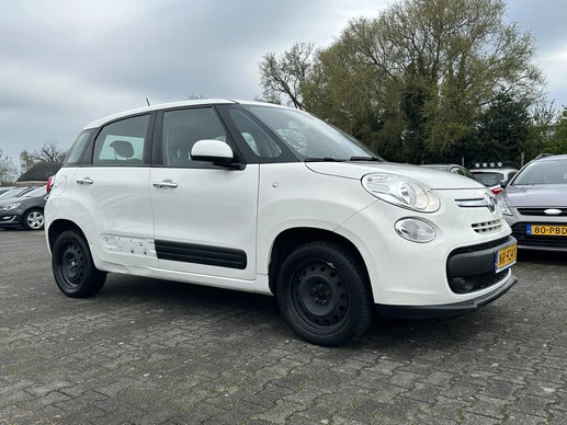 Fiat 500L - Afbeelding 1 van 30