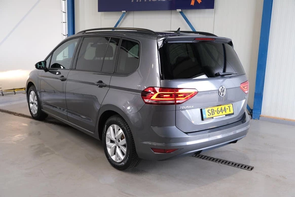 Volkswagen Touran - Afbeelding 4 van 25