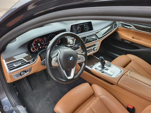 BMW 7 Serie - Afbeelding 11 van 30