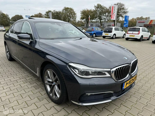 BMW 7 Serie - Afbeelding 3 van 30