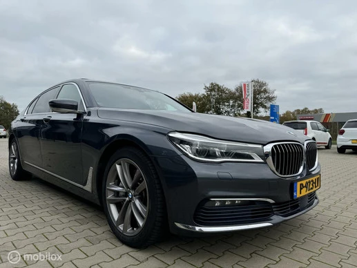 BMW 7 Serie - Afbeelding 5 van 30