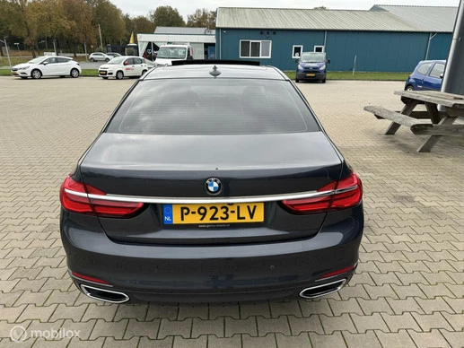 BMW 7 Serie - Afbeelding 7 van 30