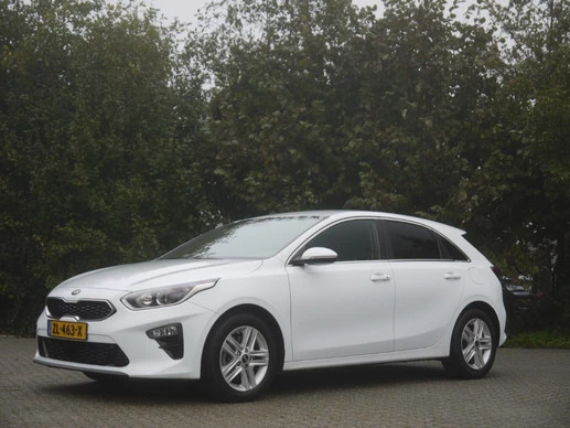 Kia Ceed - Afbeelding 1 van 30