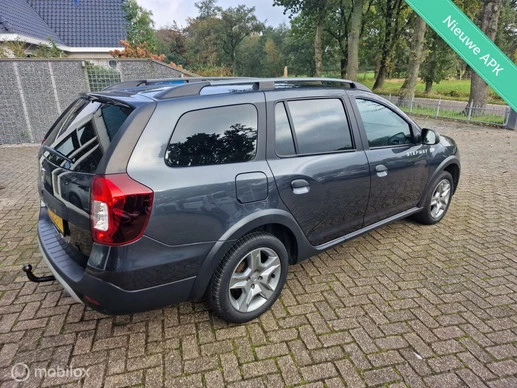 Dacia Logan - Afbeelding 9 van 30